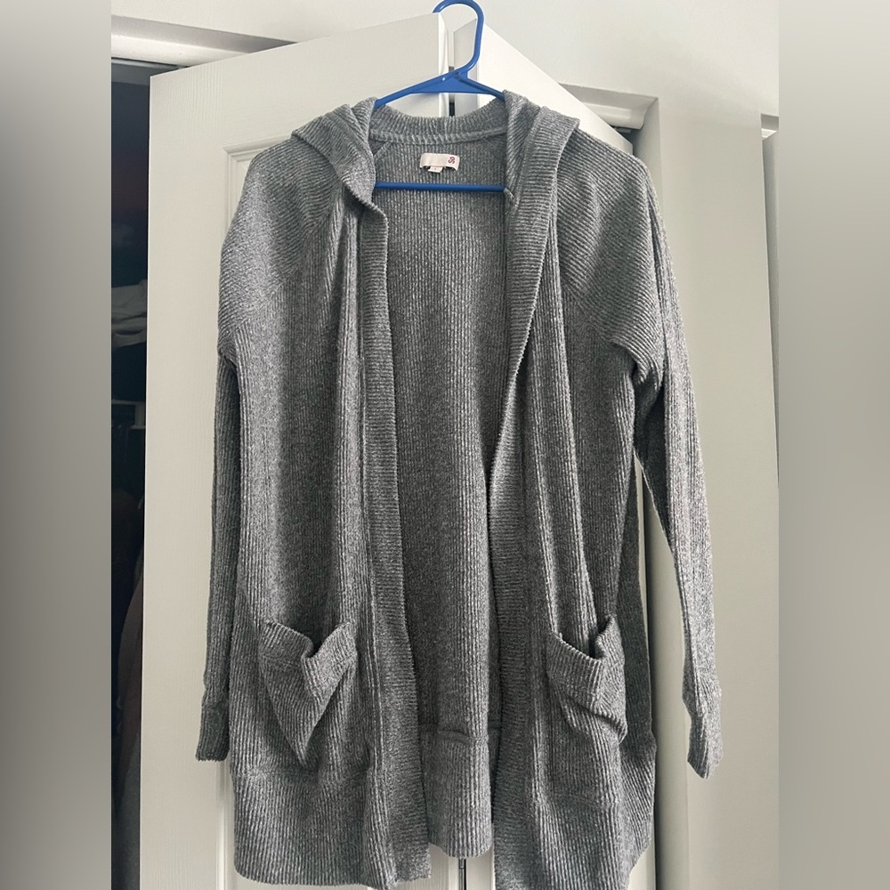 SO cardigan from Khols.